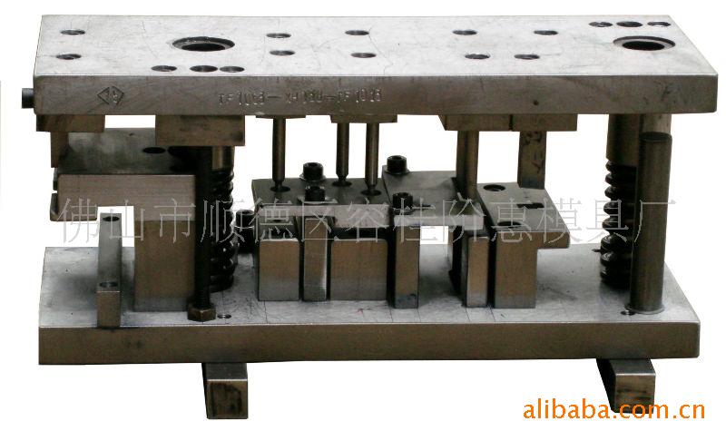 YKK 70ϵ�д���ģ��