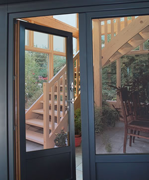 �Xľ���_�T��ҕ�D